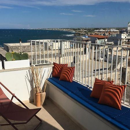 Appartamento La Terrazza sul mare - Dimora di Charme Giovinazzo Esterno foto