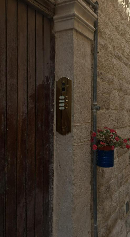 Appartamento La Terrazza sul mare - Dimora di Charme Giovinazzo Esterno foto
