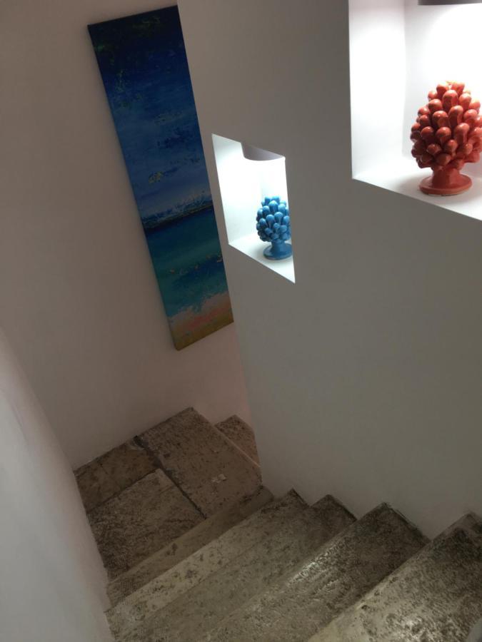 Appartamento La Terrazza sul mare - Dimora di Charme Giovinazzo Esterno foto